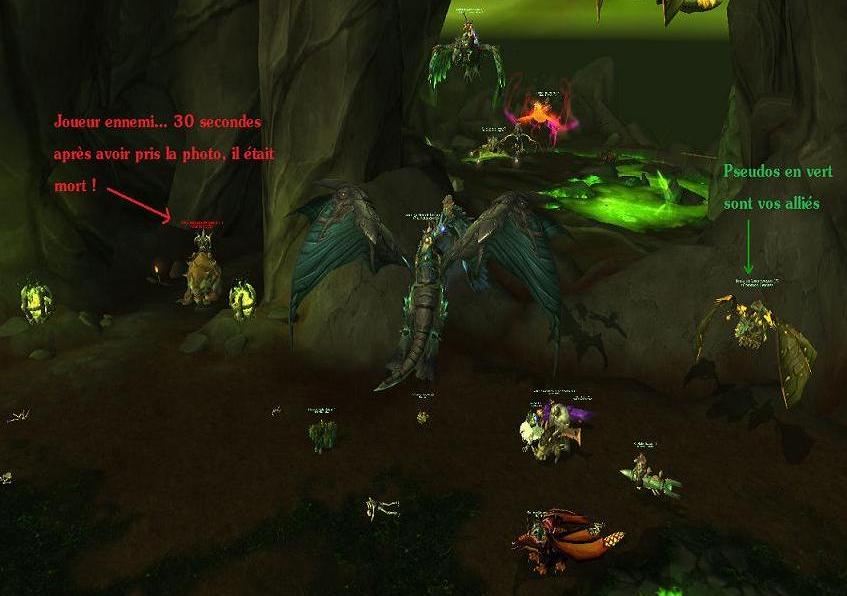 photo d'un groupe avec marqueur JcJ actif en vert et rouge